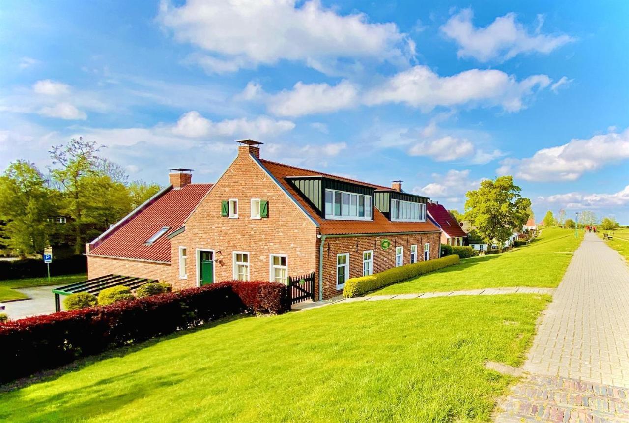 Oltmanns Ferienhaus Bummert Am Hafen Greetsiel Bagian luar foto