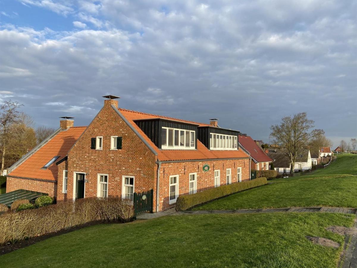 Oltmanns Ferienhaus Bummert Am Hafen Greetsiel Bagian luar foto