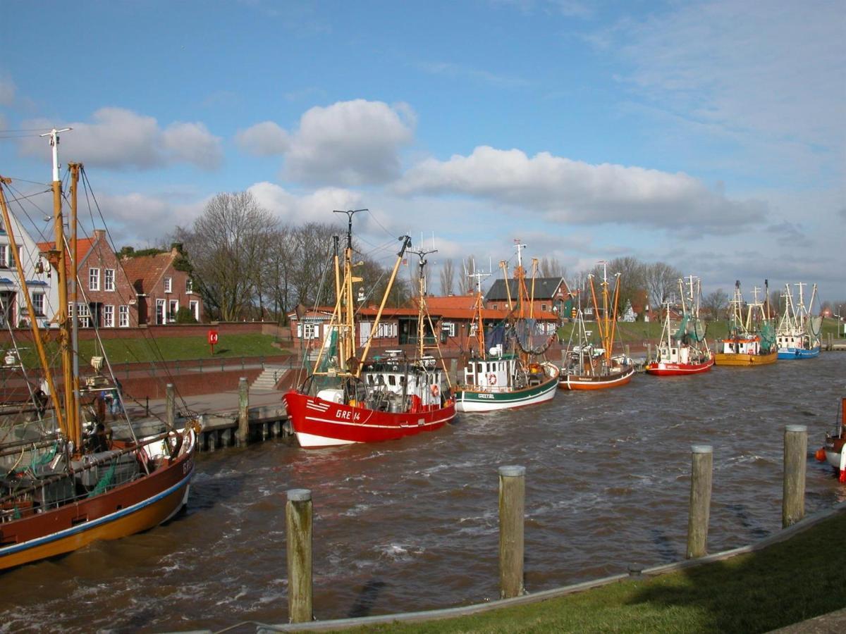 Oltmanns Ferienhaus Bummert Am Hafen Greetsiel Bagian luar foto